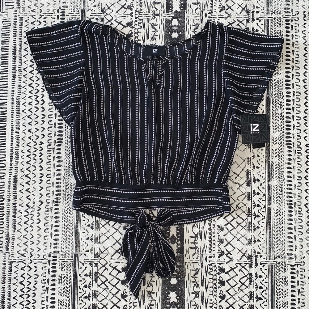NWT iZ BYER Top